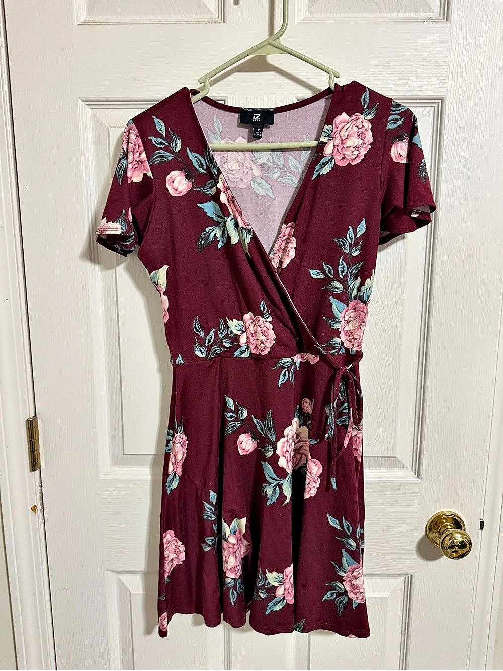 IZ Byer Floral Wrap Mini Dress Burgundy & Pink Medium